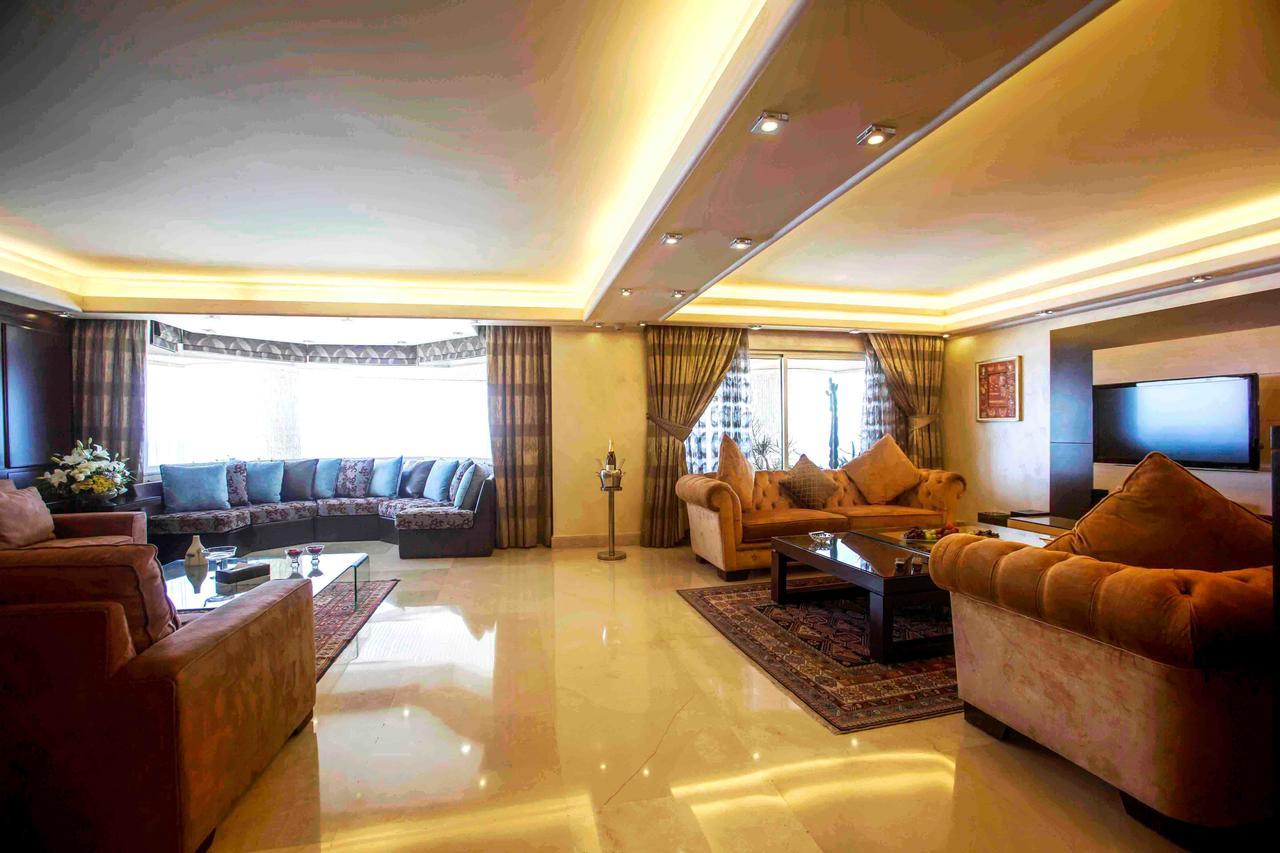 Lahoya Suites Beirut Exterior photo