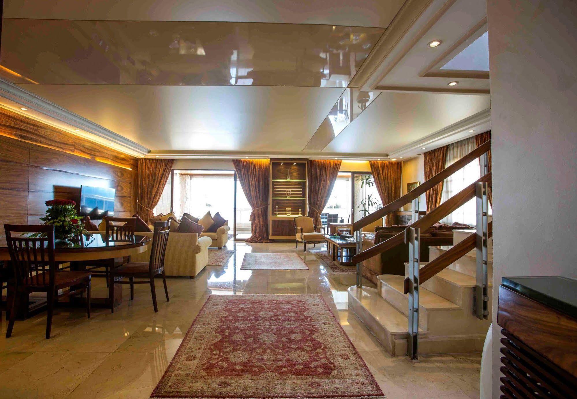 Lahoya Suites Beirut Exterior photo